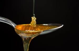 Přečtete si více ze článku Ztekucování medu bez výčitek ztráty pro tělo cenných látek